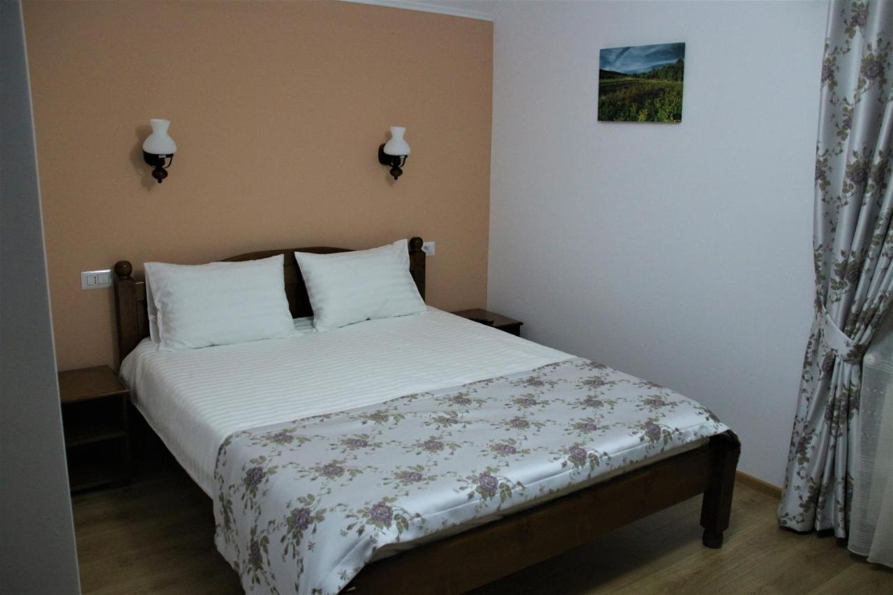Casa Sofia Appartement Baltatesti Buitenkant foto